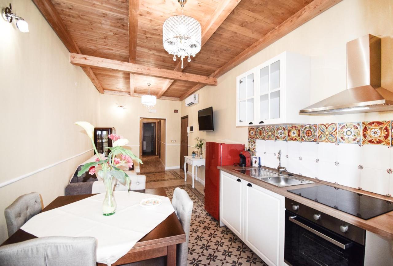 Luxury Apartment Via Genova Palermo Zewnętrze zdjęcie