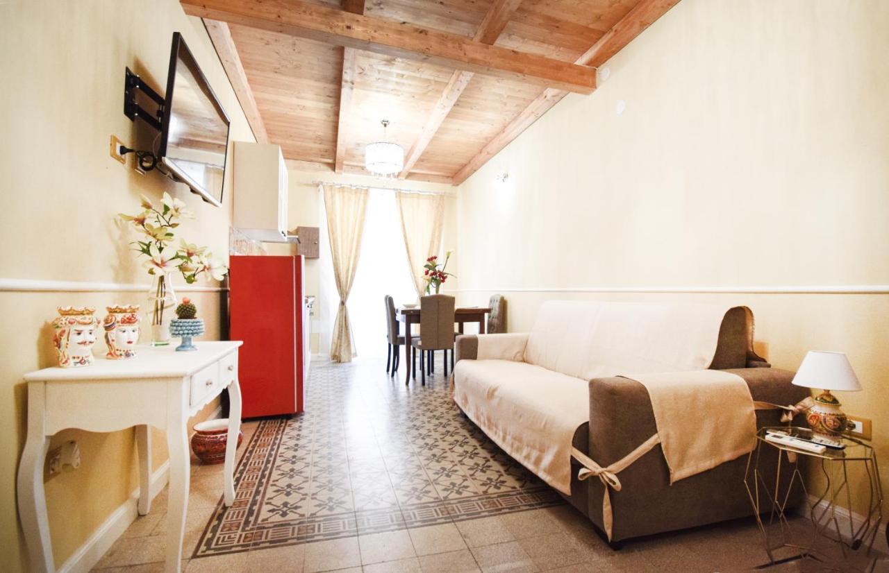 Luxury Apartment Via Genova Palermo Zewnętrze zdjęcie